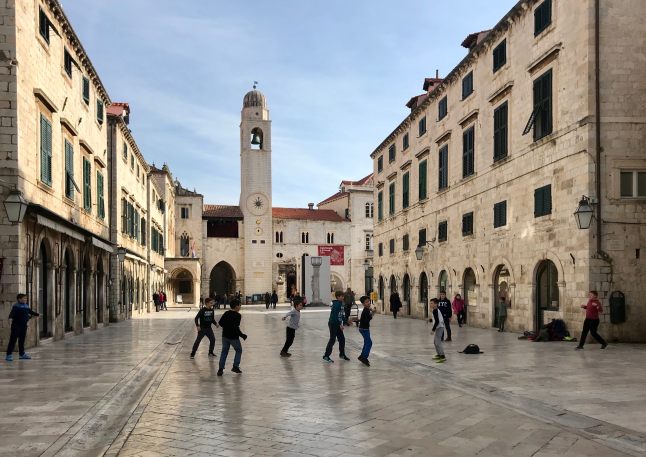 Stradun street as a playground